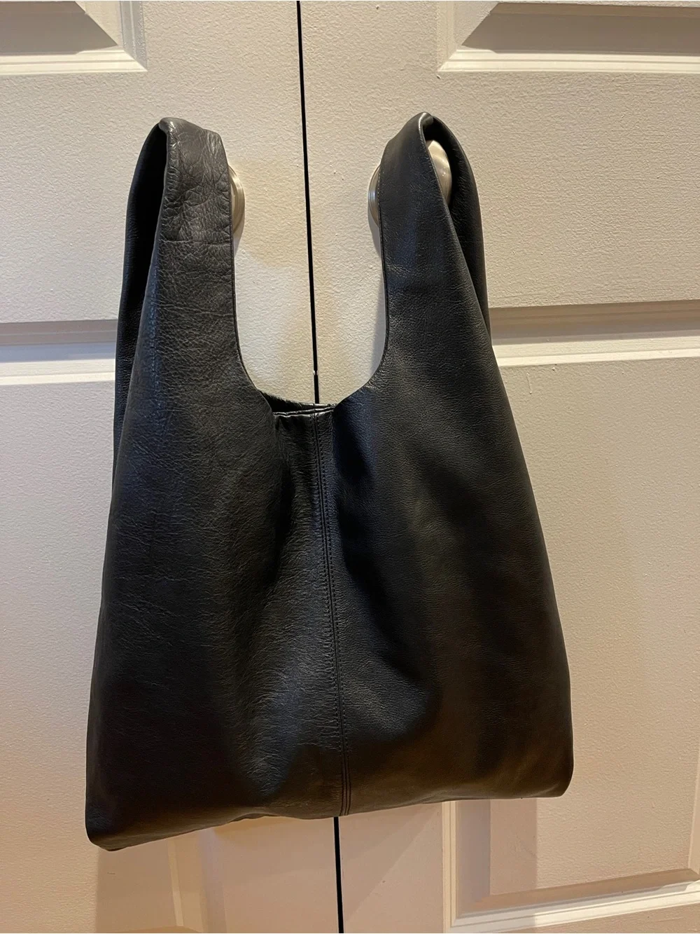 Mango Black Knot-Handle Leather Tote